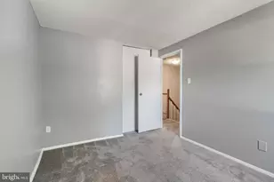 8164 Curving Creek Ct, Springfield, VA 22153 - Photo 19