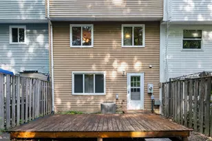 8164 Curving Creek Ct, Springfield, VA 22153 - Photo 29
