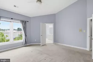 6323 Barcroft Mews Dr, Falls Church, VA 22041 - Photo 17