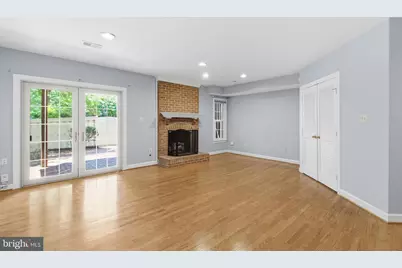 6323 Barcroft Mews Drive, Falls Church, VA 22041 - Photo 31