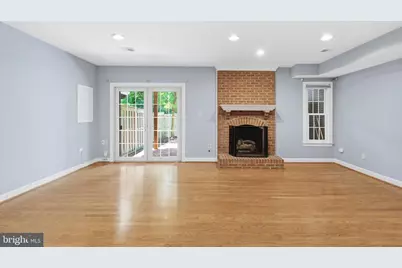 6323 Barcroft Mews Drive, Falls Church, VA 22041 - Photo 29