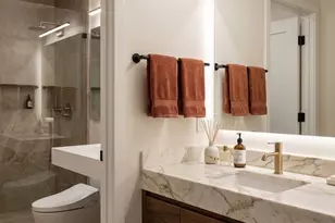 10210 Ashbrooke Ct, Oakton, VA 22124 - Photo 9