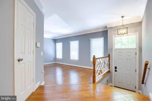 2914 Oakton Crest Pl, Vienna, VA 22181 - Photo 3