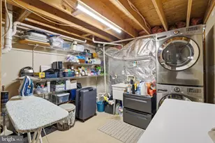 14312 Montverd Ct, Centreville, VA 20121 - Photo 25