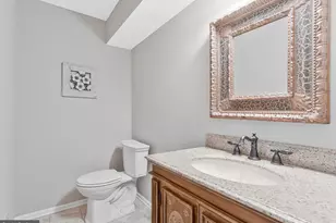 9759 Hatmark Ct, Vienna, VA 22181 - Photo 19