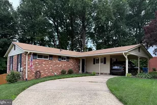 5010 Gainsborough Dr, Fairfax, VA 22032 - Photo 1
