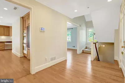 904 Waynewood Boulevard, Alexandria, VA 22308 - Photo 7