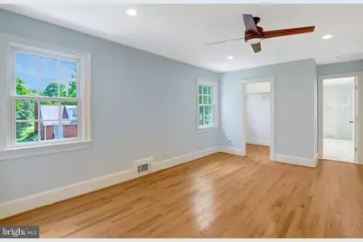 904 Waynewood Boulevard, Alexandria, VA 22308 - Photo 33