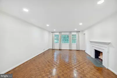 6313 Stoneham Lane, McLean, VA 22101 - Photo 5
