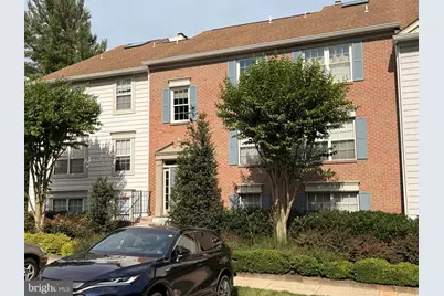 12101 Greenwood Court #301, Fairfax, VA 22033 - Photo 5