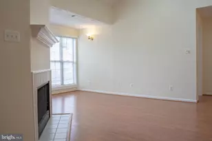 12101 Greenwood Ct, Fairfax, VA 22033 - Photo 13