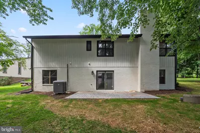 10514 Brevity Drive, Great Falls, VA 22066 - Photo 3