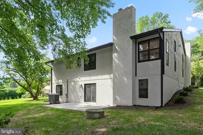 10514 Brevity Drive, Great Falls, VA 22066 - Photo 5