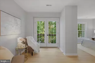 6013 Chestnut Hollow Ct, Centreville, VA 20121 - Photo 17