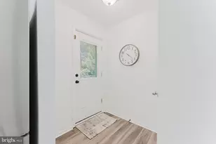 3269 Annandale Rd, Falls Church, VA 22042 - Photo 15