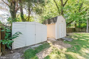 3269 Annandale Rd, Falls Church, VA 22042 - Photo 33