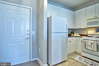 9486 Virginia Center Boulevard #308, Vienna, VA 22181 - Photo 11