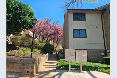 2493 Glengyle Drive #146, Vienna, VA 22181 - Photo 17