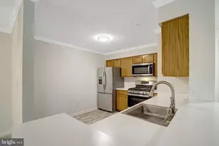 6107 Wigmore Ln, Alexandria, VA 22315 - Photo 5