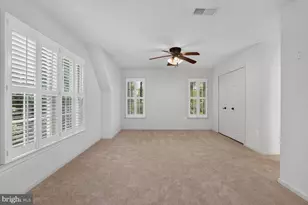9105 Oak Chase Ct, Fairfax Station, VA 22039 - Photo 63