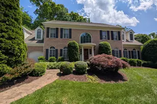 9105 Oak Chase Ct, Fairfax Station, VA 22039 - Photo 1