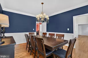 9105 Oak Chase Ct, Fairfax Station, VA 22039 - Photo 13