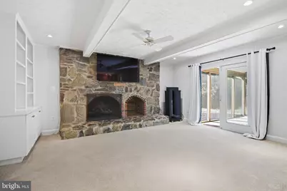 9369 Tovito Drive, Fairfax, VA 22031 - Photo 5
