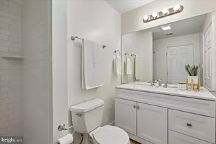11701 Karbon Hill Ct, Reston, VA 20191 - Photo 21