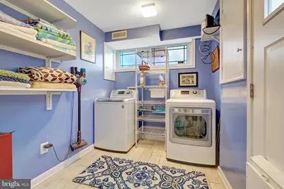 6900 Southridge Drive, McLean, VA 22101 - Photo 31