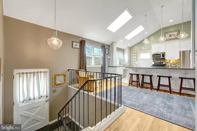 6900 Southridge Drive, McLean, VA 22101 - Photo 3