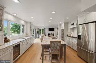 3431 Greentree Dr, Falls Church, VA 22041 - Photo 5