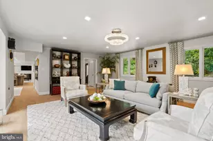 3431 Greentree Dr, Falls Church, VA 22041 - Photo 17