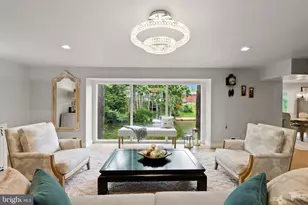 3431 Greentree Dr, Falls Church, VA 22041 - Photo 9