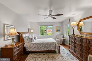 3431 Greentree Dr, Falls Church, VA 22041 - Photo 37