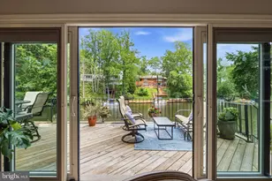 3431 Greentree Dr, Falls Church, VA 22041 - Photo 29