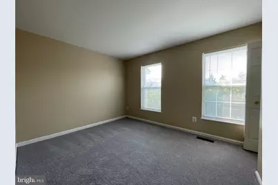 6368 Michael Robert Drive, Springfield, VA 22150 - Photo 9