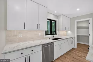 12365 Henderson Rd, Clifton, VA 20124 - Photo 11