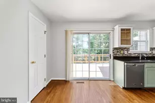 5408 Crystalford Ln, Centreville, VA 20120 - Photo 15