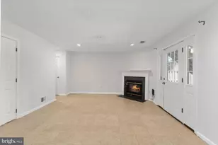 5408 Crystalford Ln, Centreville, VA 20120 - Photo 29