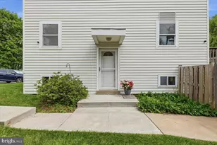 5526 Hollins Ln, Burke, VA 22015 - Photo 37