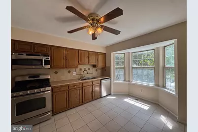 12302 Sleepy Lake Court, Fairfax, VA 22033 - Photo 11
