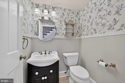 10101 Windy Knoll Lane, Vienna, VA 22182 - Photo 15