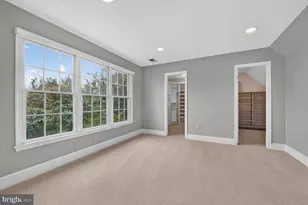 10101 Windy Knoll Ln, Vienna, VA 22182 - Photo 47