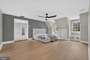 10101 Windy Knoll Ln, Vienna, VA 22182 - Photo 43