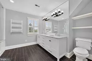 10101 Windy Knoll Ln, Vienna, VA 22182 - Photo 51