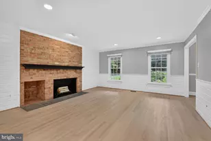 10101 Windy Knoll Ln, Vienna, VA 22182 - Photo 19