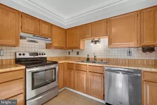 6109 Gardenia Ct, Alexandria, VA 22310 - Photo 13