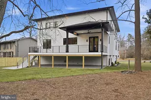 6913 Berkeley St, Falls Church, VA 22043 - Photo 67