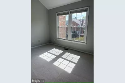 5142 Woodford Drive, Centreville, VA 20120 - Photo 7