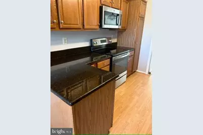 5142 Woodford Drive, Centreville, VA 20120 - Photo 13